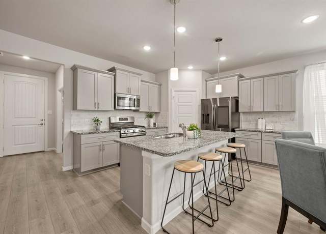 Property at 5312 Waterview Ct, Haltom City, TX 76137, 4 beds, 2.5 baths