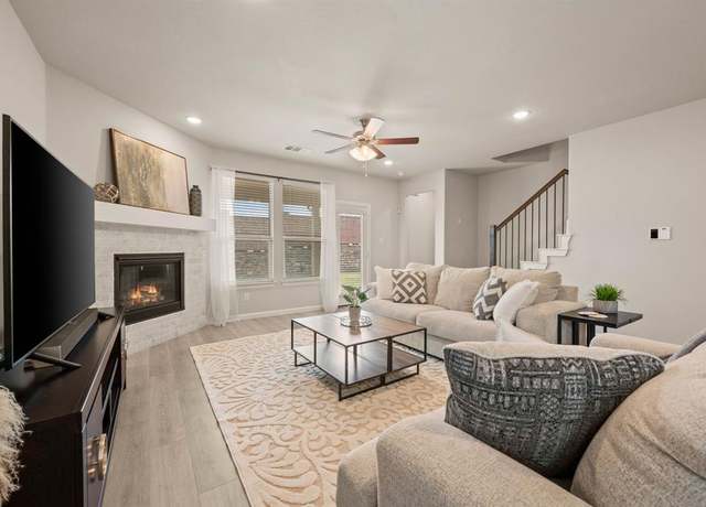 Property at 5312 Waterview Ct, Haltom City, TX 76137, 4 beds, 2.5 baths