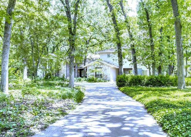 Property at 410 E Beady Rd, Arlington, TX 76006, 4 beds, 3.5 baths