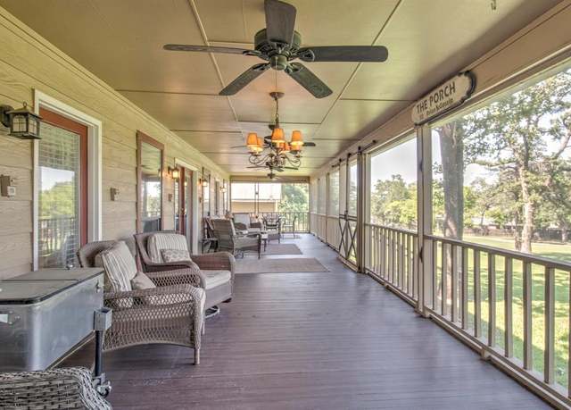 Property at 413 Cocopa Dr, Lake Kiowa, TX 76240, 5 beds, 2.5 baths