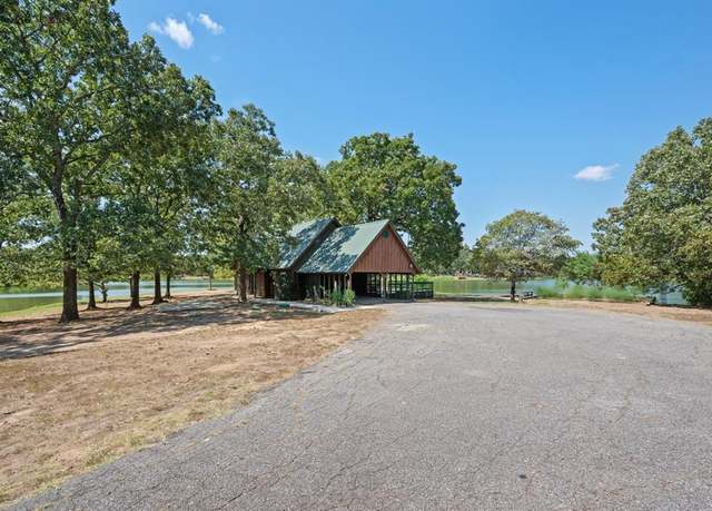 Property at 3415 Tiger Town Rd, Paris, TX 75460, 3 beds, 2 baths