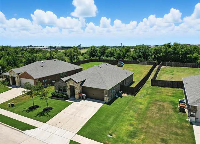 Property at 2017 Rosemary Way, Anna, TX 75409, 4 beds, 2 baths