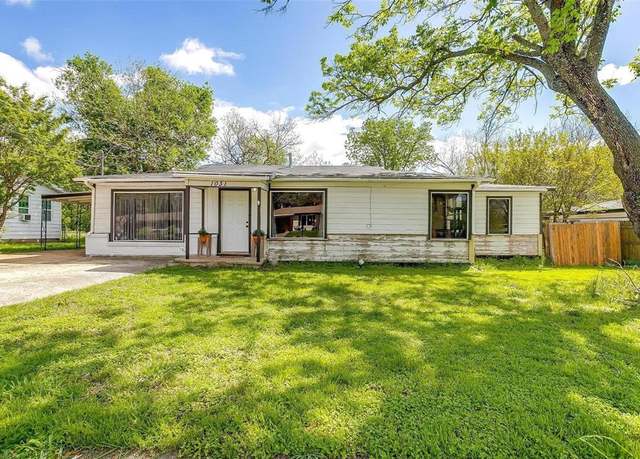 Property at 1031 Wade Hampton St, Benbrook, TX 76126, 3 beds, 2 baths