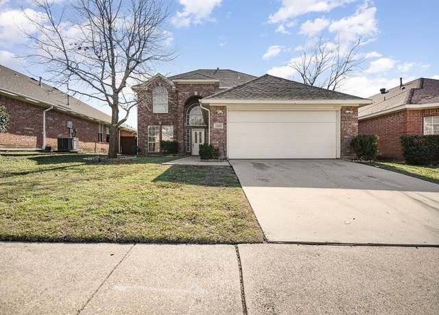 Property at 11809 Oak Highland Dr, Dallas, TX 75243, 4 beds, 2.5 baths