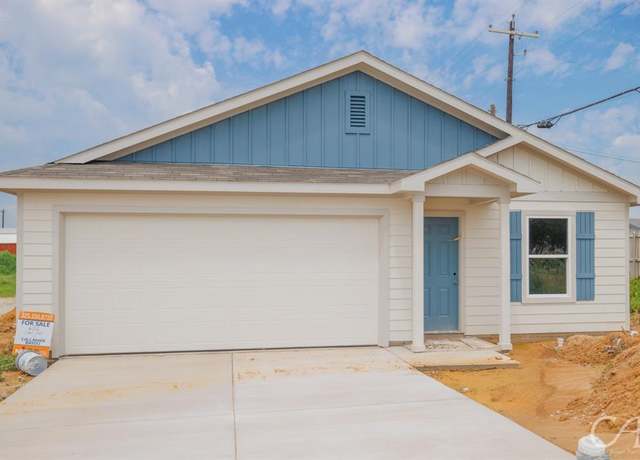 Property at 602 Clear Creek Ct, Clyde, TX 79510, 4 beds, 2 baths