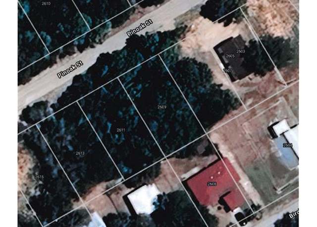 Property at 2609&2611 Pinoak St, Granbury, TX 76048
