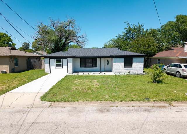 Property at 316 Worthy St, Saginaw, TX 76179, 4 beds, 2 baths