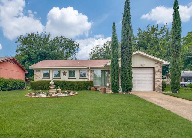 Property at 3927 Bahamas Dr, Mesquite, TX 75150, 3 beds, 2 baths
