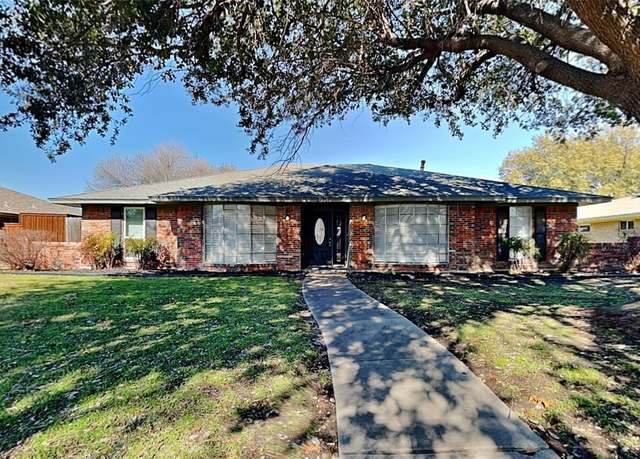 Property at 2425 Coleshire Dr, Plano, TX 75075, 4 beds, 3 baths