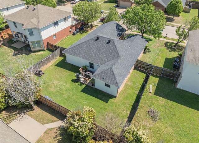 Property at 217 Centennial Pl, Crowley, TX 76036, 3 beds, 2 baths