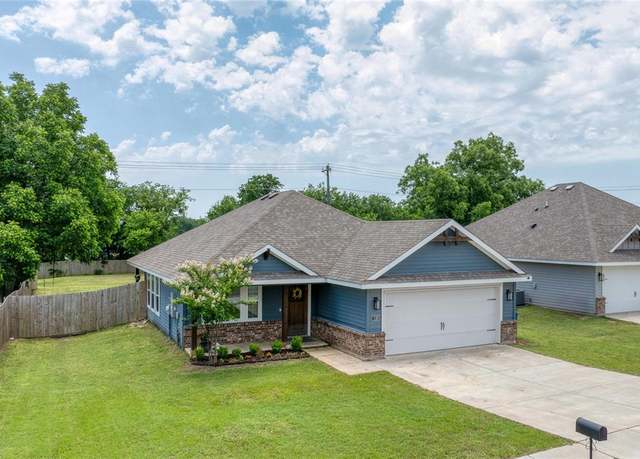 Property at 110 Thode St, Whitesboro, TX 76273, 3 beds, 2 baths