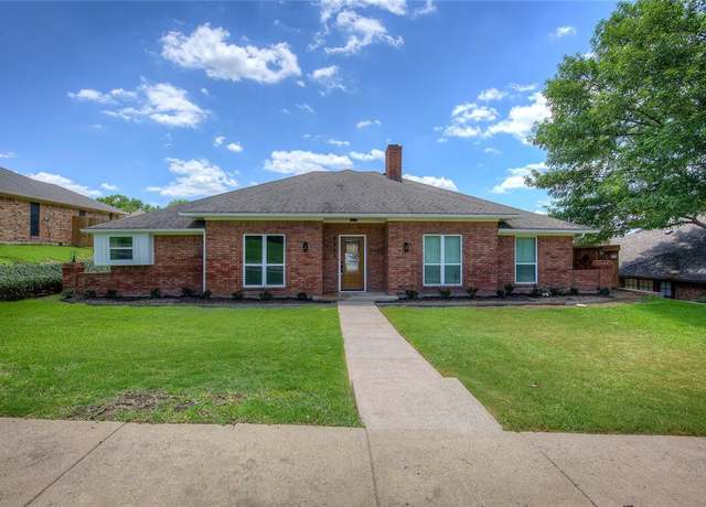 Property at 2805 Colleen Dr, Garland, TX 75043, 4 beds, 2.5 baths