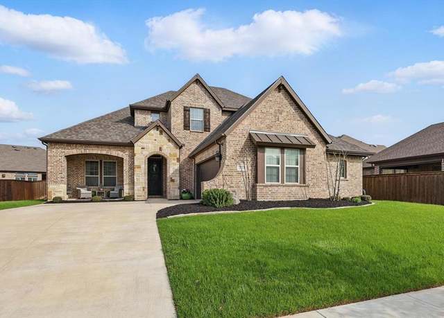 Property at 2813 Carrington Dr, Mansfield, TX 76063, 4 beds, 3.5 baths