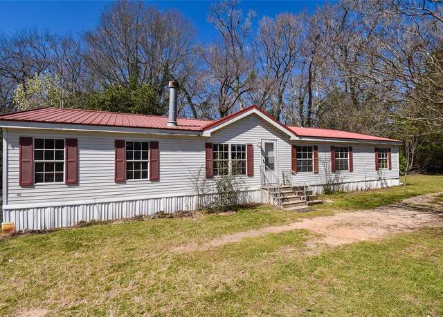 Property at 6082 County Road 4508, Athens, TX 75752, 4 beds, 3 baths