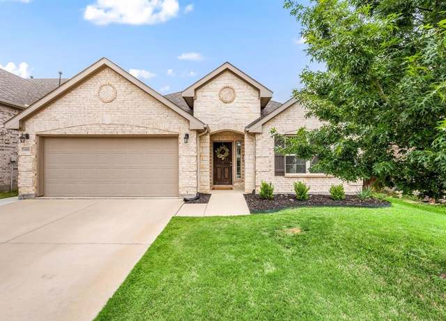 Property at 11816 Wulstone Rd, Fort Worth, TX 76052, 4 beds, 2 baths