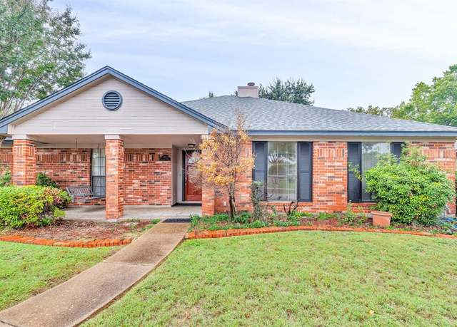 Property at 3705 University Dr, Rowlett, TX 75088, 3 beds, 2 baths