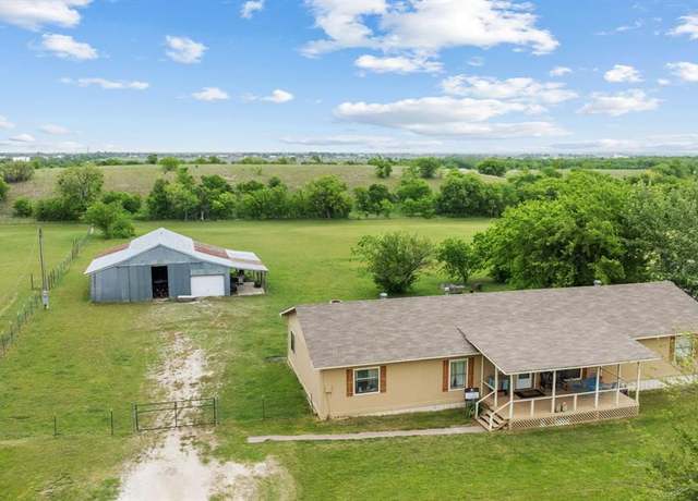 Property at 18025 Tydings Rd, Justin, TX 76247, 4 beds, 3 baths
