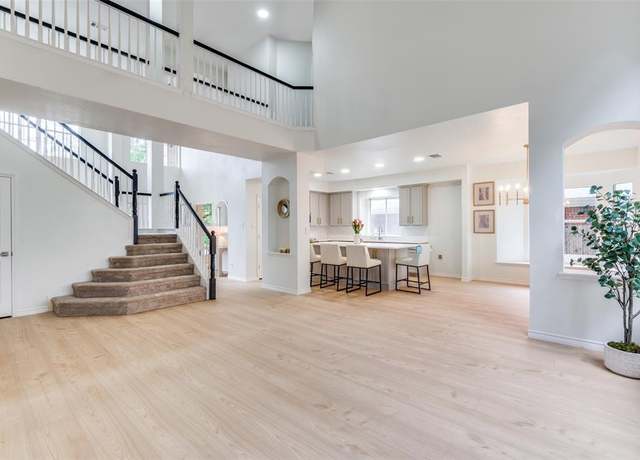 Property at 7016 Sunburst Trl, Denton, TX 76210, 5 beds, 3 baths