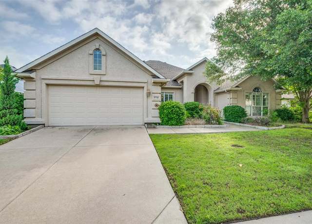 Property at 9716 Amber Ct, Denton, TX 76207, 2 beds, 2 baths