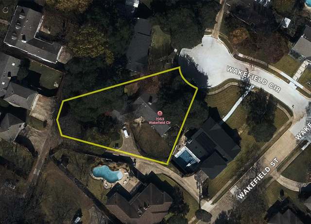 Property at 7053 Wakefield Cir, Dallas, TX 75231, 3 beds, 2 baths