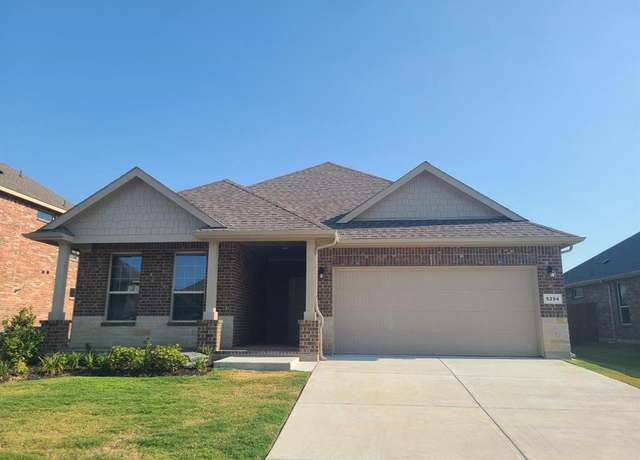Property at 5254 Crystal Lake Ave, Krum, TX 76249, 4 beds, 2 baths