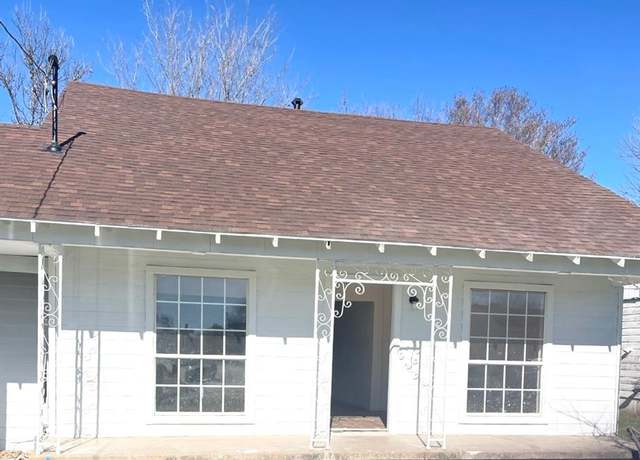 Property at 4305 Panola Ave, Fort Worth, TX 76103, 3 beds, 2 baths