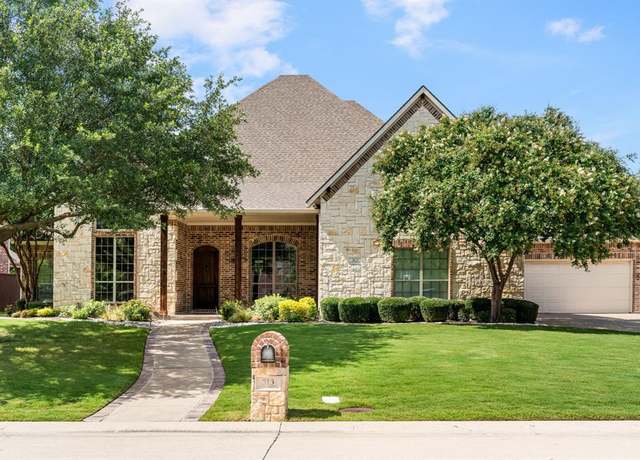 Property at 313 Black Walnut Dr, Garland, TX 75044, 4 beds, 3.5 baths