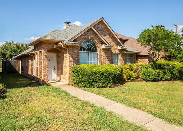 Property at 3101 Sara Dr, Rowlett, TX 75088, 3 beds, 2 baths