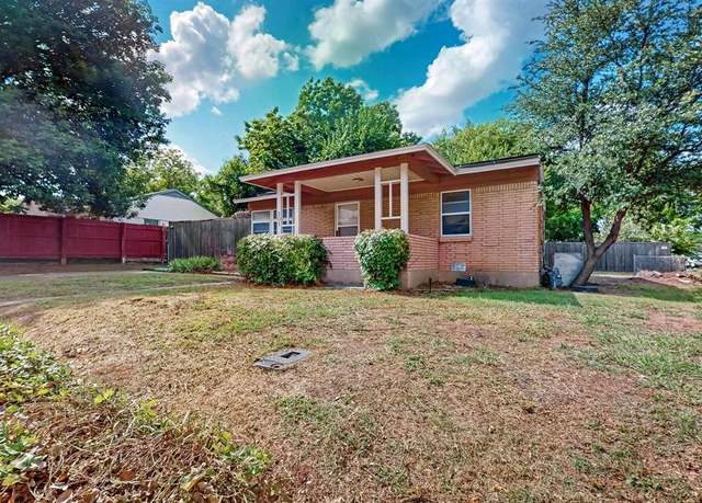 Property at 301 W Vilbig St, Irving, TX 75060, 2 beds, 1 bath