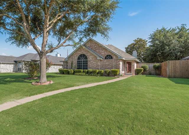 Property at 1212 Old Knoll Dr, Wylie, TX 75098, 3 beds, 2 baths