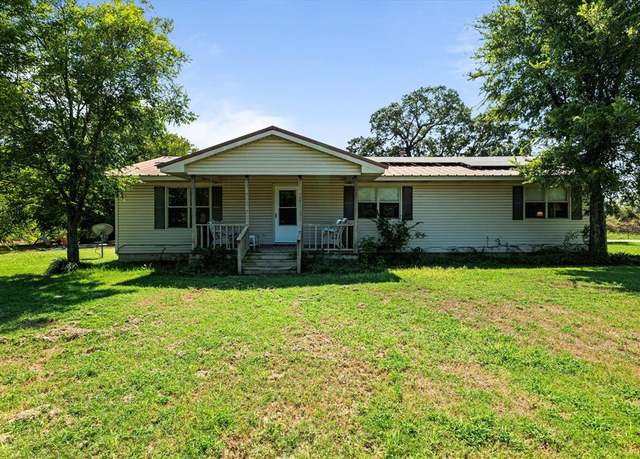 Property at 4025 New Hope Rd, Aubrey, TX 76227, 3 beds, 2 baths