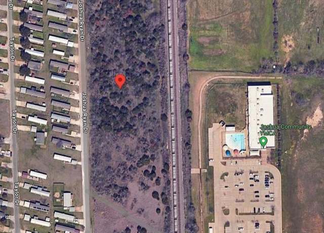 Property at 1001 Joshua Ryan Dr, Joshua, TX 76058