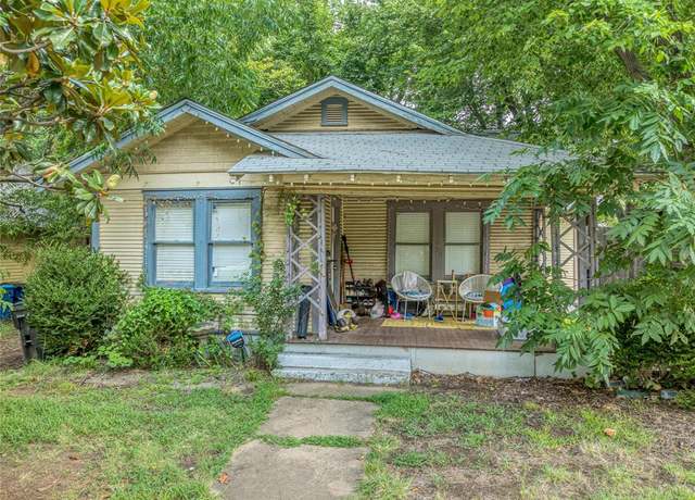 Property at 1109 W Crawford St, Denison, TX 75020, 4 beds, 2 baths