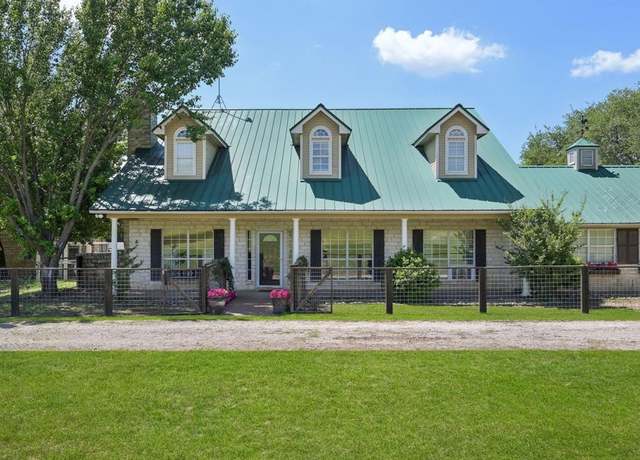 Property at 389 Meadow Hill Rd, Fort Worth, TX 76108, 4 beds, 3.5 baths