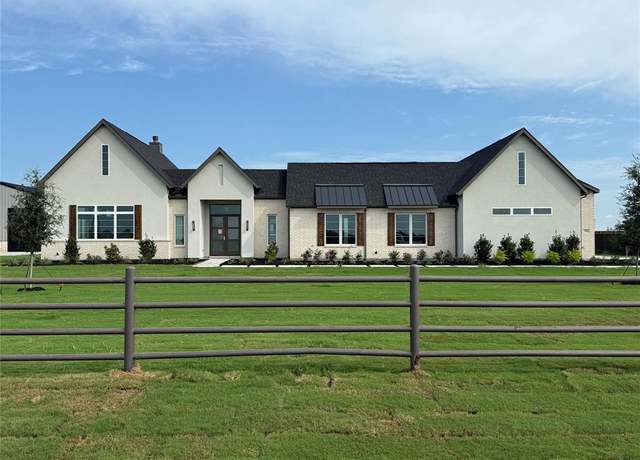 Property at 216 Ozro Rd, Venus, TX 76084, 4 beds, 3.5 baths