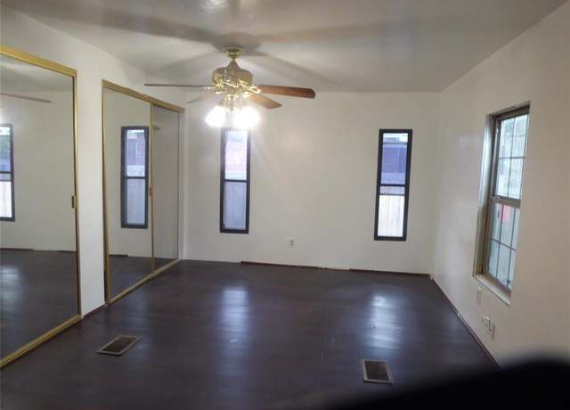 Property at 1005 Shana Ln, Irving, TX 75061, 3 beds, 2 baths