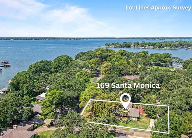 Property at 169 Santa Monica Dr, Mabank, TX 75156, 3 beds, 2 baths