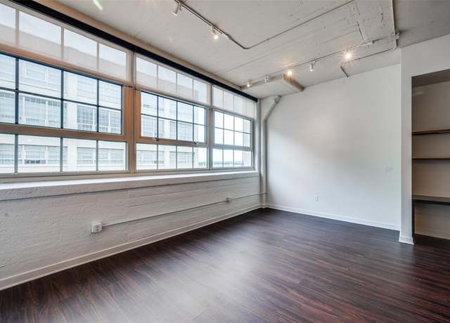 Property at 2600 W 7th St #2626, Fort Worth, TX 76107, 2 beds, 2 baths