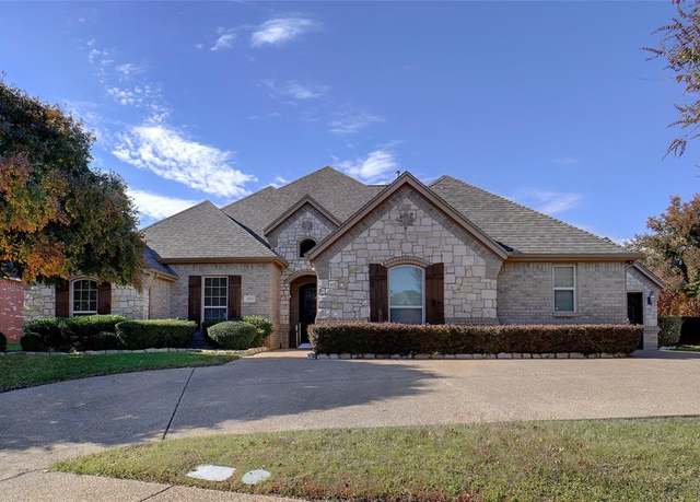 Property at 502 Lismore Dr, Mansfield, TX 76063, 5 beds, 3 baths