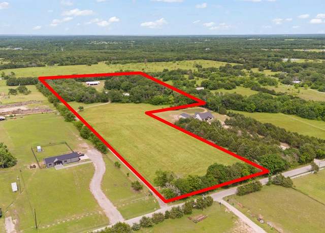 Property at 9547 County Rd 346, Terrell, TX 75161, 3 beds, 2 baths