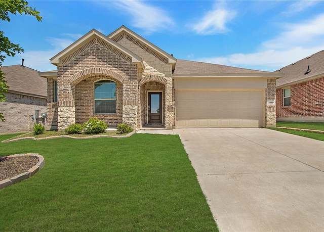 Property at 2560 Eden Creek Dr, Fort Worth, TX 76179, 4 beds, 2 baths