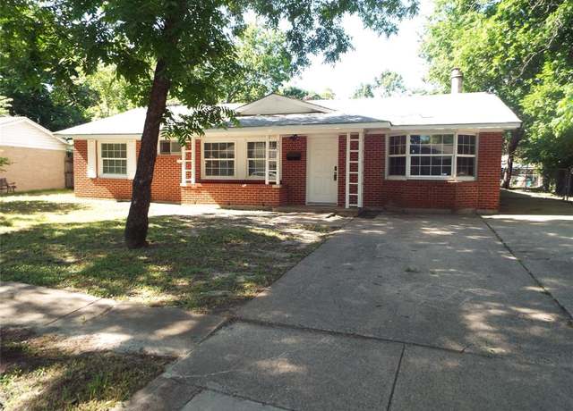 Property at 337 W Coral Way, Grand Prairie, TX 75051, 4 beds, 2 baths