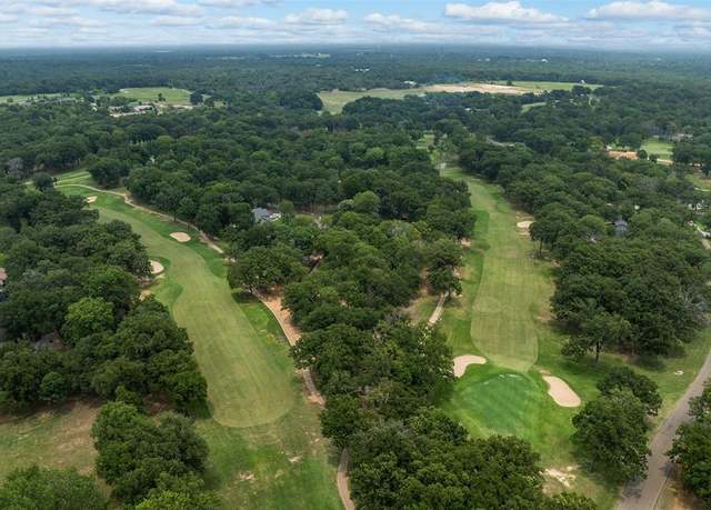 Property at 129 Pinnacle Club Dr, Mabank, TX 75156