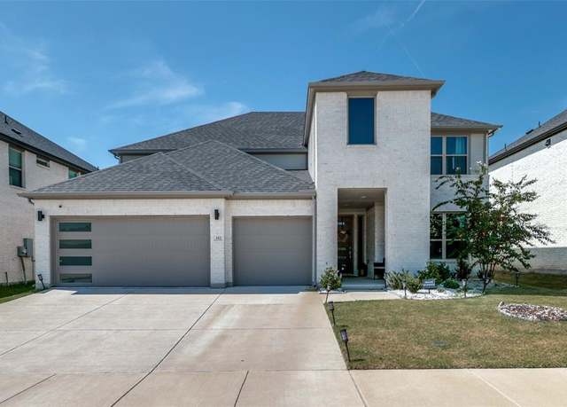 Property at 352 Community Dr, Lavon, TX 75166, 5 beds, 4.5 baths