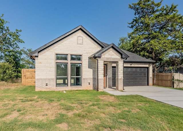 Property at 1507 Langston St, Fort Worth, TX 76105, 3 beds, 2 baths