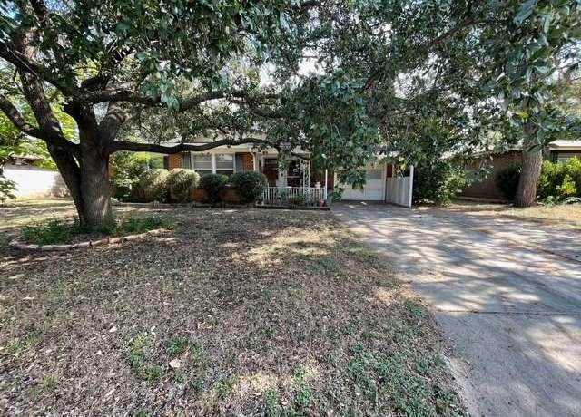 Property at 3151 S 22nd St, Abilene, TX 79605, 3 beds, 1.5 baths
