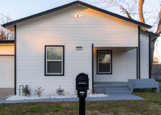 Property at 2802 Horsley St, Greenville, TX 75401, 3 beds, 2 baths