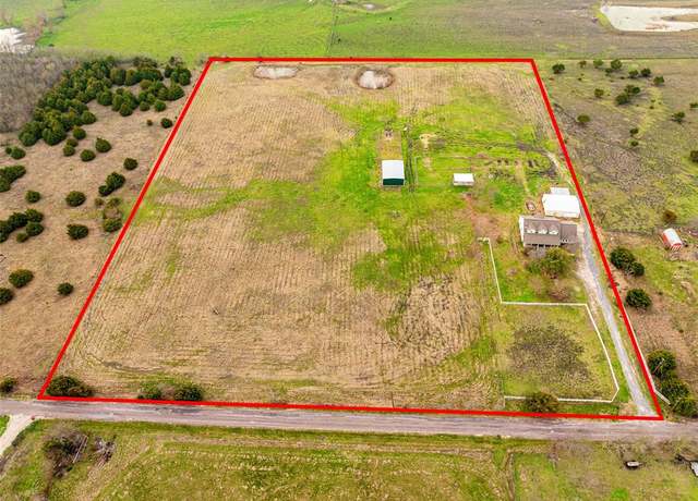 Property at 22050 County Road 850, Farmersville, TX 75442, 4 beds, 3 baths