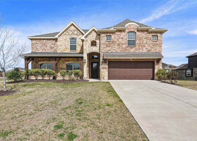 Property at 1515 Spring Hill Dr, Cedar Hill, TX 75104, 6 beds, 4 baths