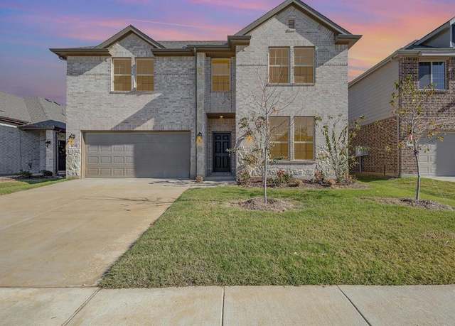Property at 2617 Donella Dr, Denton, TX 76205, 5 beds, 3 baths
